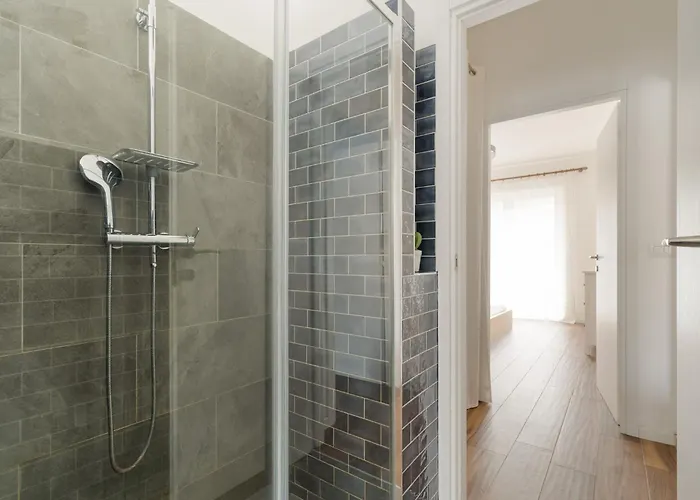 Guesthost - Cenisio Cozy Flat Near Mm5 Milán