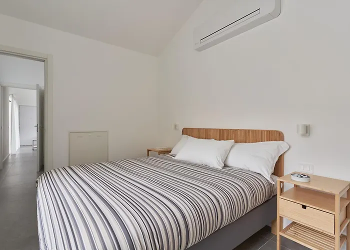 Up To - Residenze M6-m6a * Mediolan