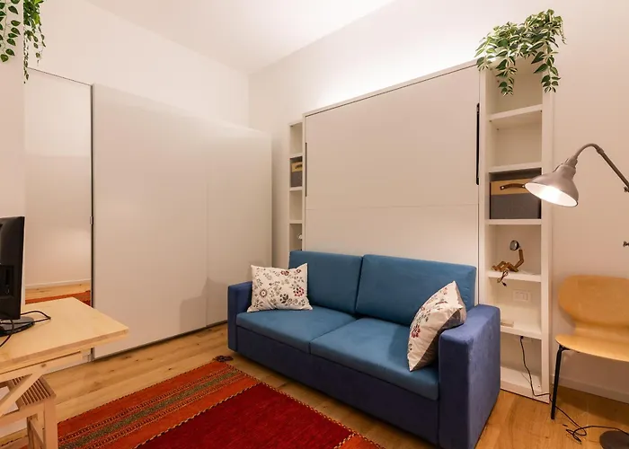 Commenda 33 * Milán