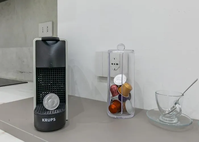 Luxury 2-bedroom Station *