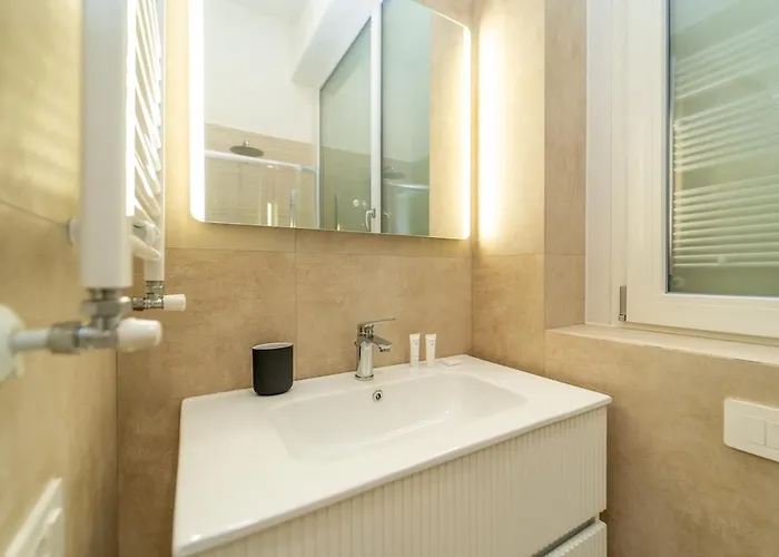 Elegant In The Center With Smarttv Wifi Appartement *