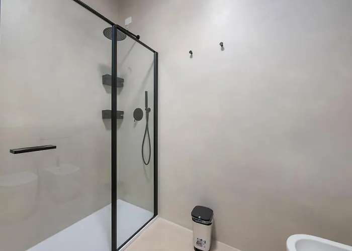 I-host - Modern 1br With Balcony Near Sempione Apartment *