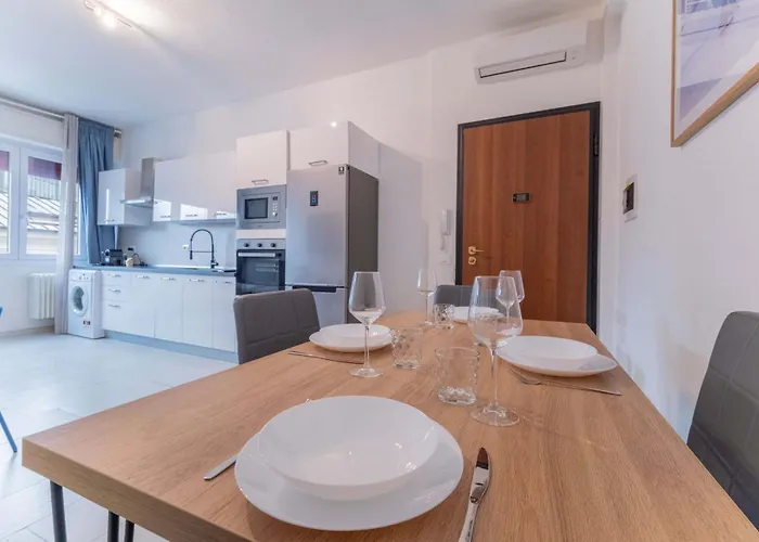 Gioia Nest 1 - New Bright Appartement *