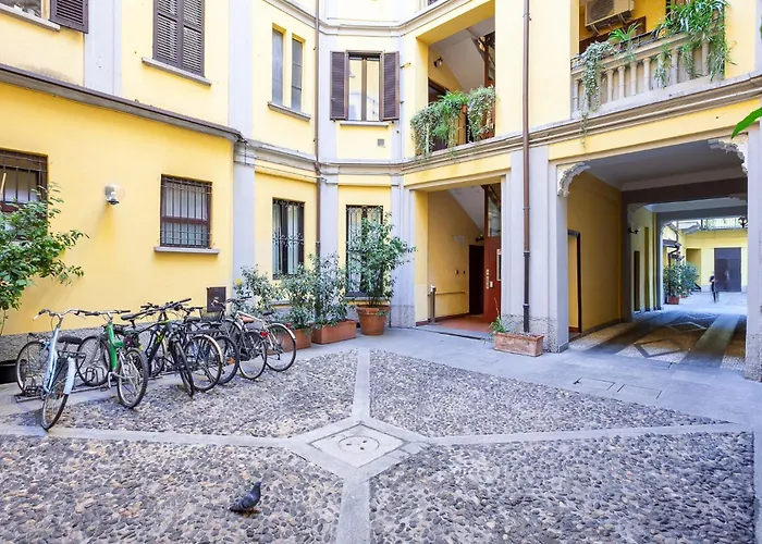 Commenda 21 Comfort Ed Eleganza Nel Cuore Di * Milan