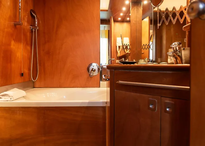 Youhosty - Ravizza Wood 22