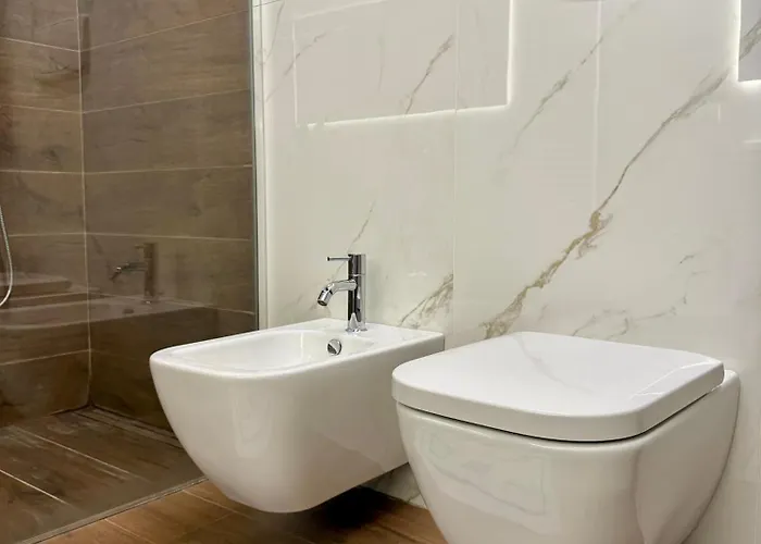 Luro - Suzzani 98 מילאנו