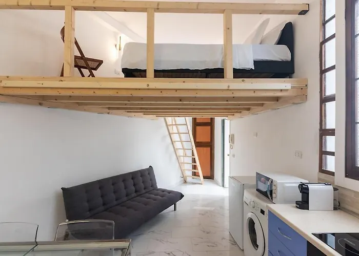 דירה Easy Loft Next To Loreto Metro Stop *