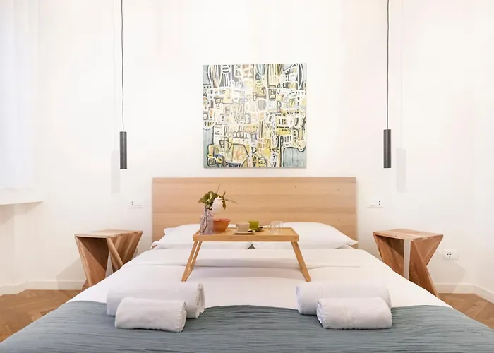 Easylife - - San Gregorio 3 F - P Venezia Appartamento Milano