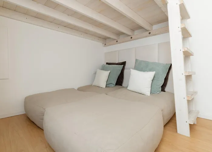 Porta Venezia - Castaldi - Bilocale Con Letto Soppalcato Apartmán