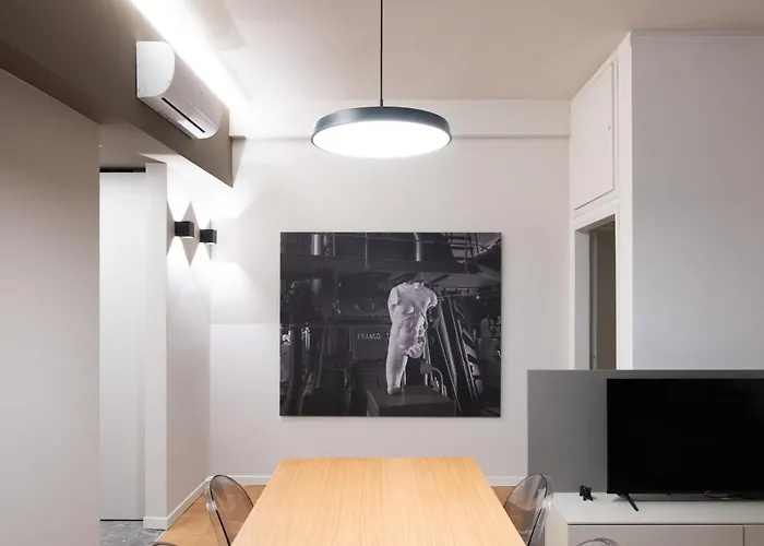 Elegance, Comfort And Charm In Moscova Apartman *