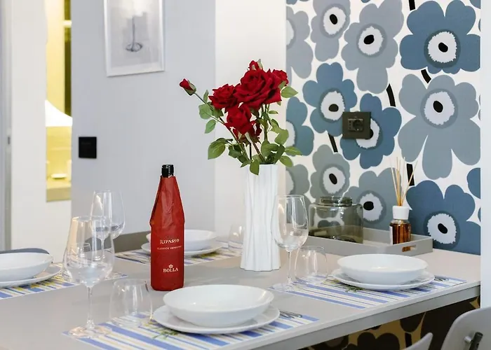 Design & Elegant In Navigli - * Milano