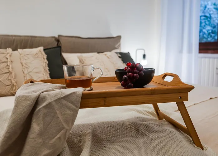 Apartment The Botanical Court - Porta Venezia *