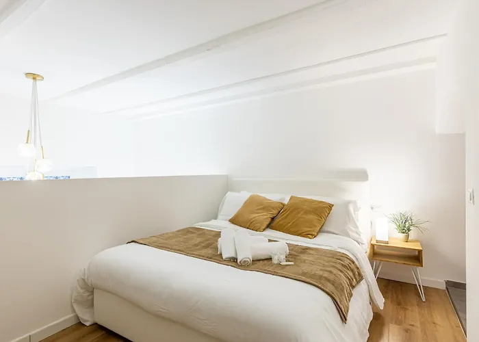 Colonna Lovely Loft - 10 Min Duomo - Buonarroti M1 ミラノ