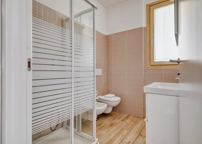 Apartment Just Urban - Bright With Terrace - M4 Tolstoj Milan