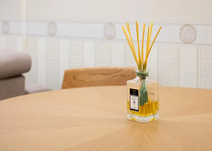 Luca Duomo Versace Apartment Milan