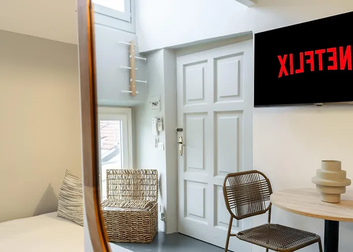 Apartment Modern In Porta Venezia, 10min Duomo E Station Milan