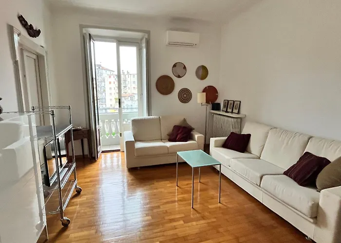 Isola Accogliente Apartman Milánó