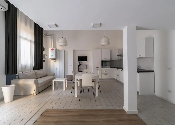 Spazioso Loft In Col Di Lana Appartamento Milano