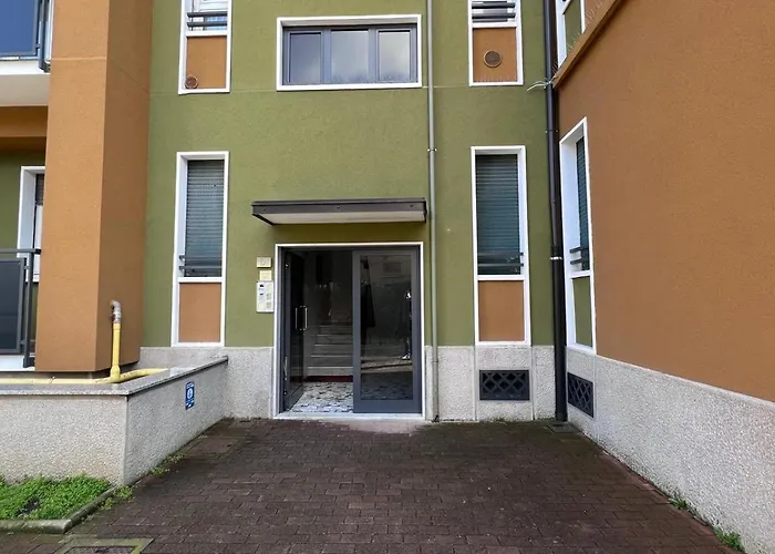 Lägenhet Elegante Bilocale Ristrutturato - Metro Inganni Milano