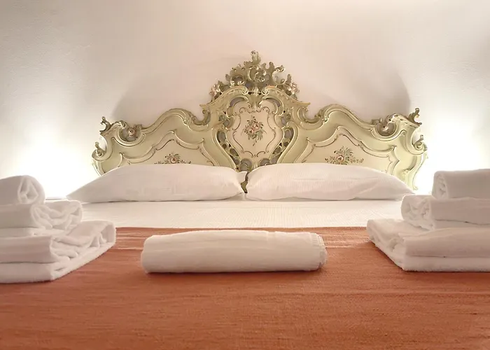 Flatsharing - Collegno 3 Level Loft *