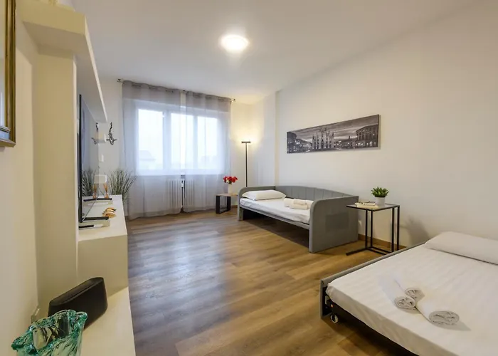 Modica, 16 - Near Iulm Διαμέρισμα Μιλάνο