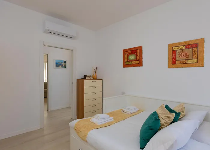 Artstay - San Siro, Near Metro, Carlo Borromeo