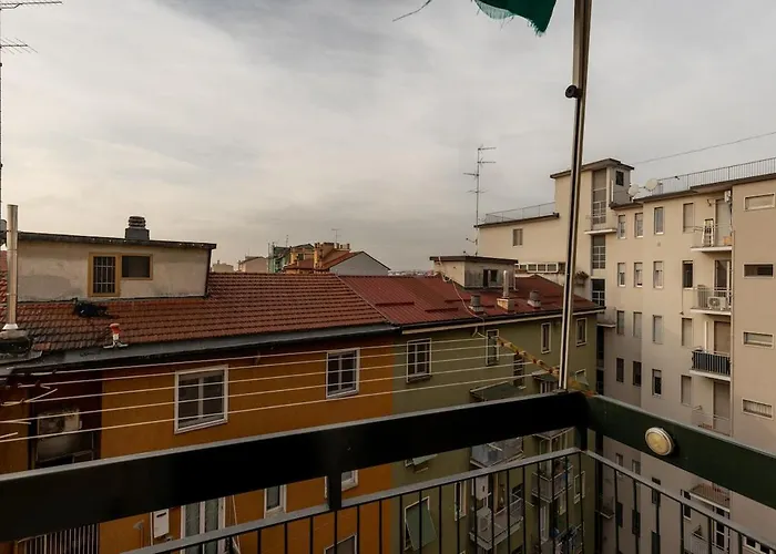 Bdc - Tender 2bdr At Navigli Area * Милан