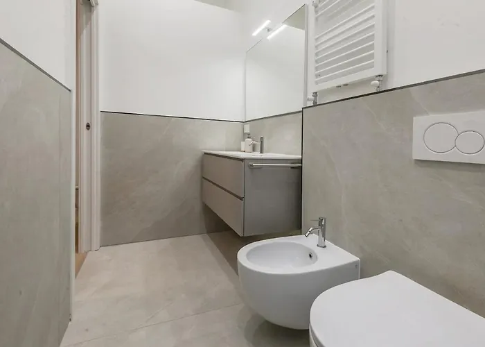 Luxury 2-bedroom Station 公寓