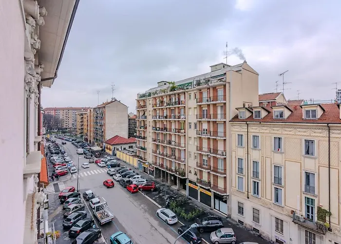 Characteristic 2 Double Bedroom 米兰