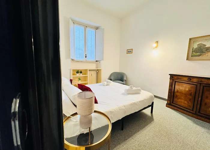 Camperio Large - Duomo And Brera מילאנו