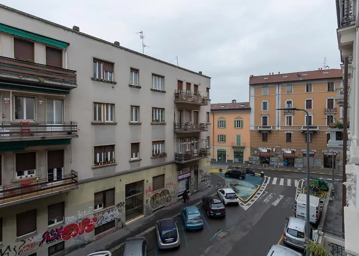 M1 M2 A Short Walk From The Subway * Milano