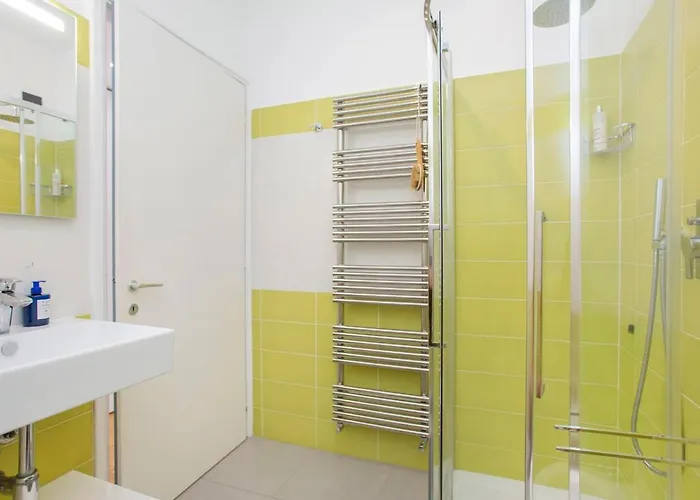 Light Blue Home-sempione Park-metro M2-brera Апартаменты Милан