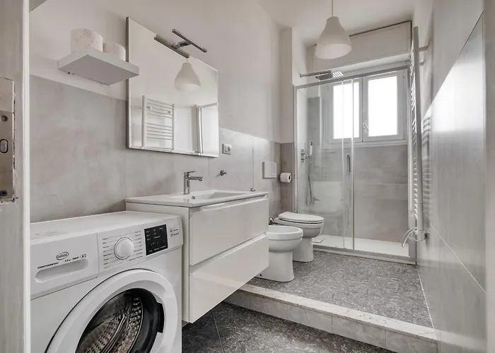 Quiet Modern - Linate Airport Milan