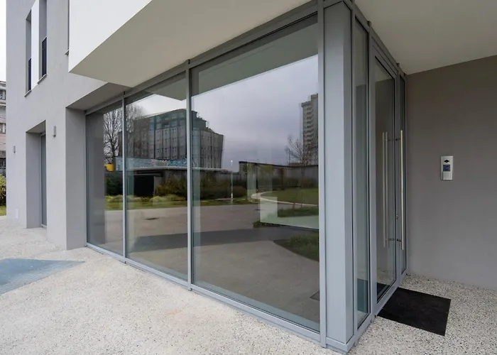 Apartamento Theorema - A Pochi Minuti Dalla Metro Sondrio *