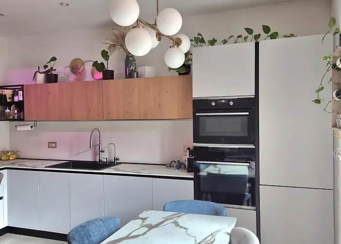 Flat Isola - New Opening * 밀라노