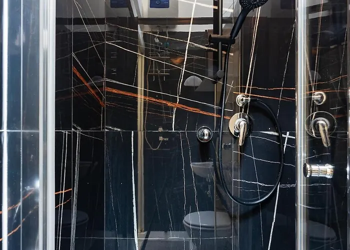 Easy Loft Next To Loreto Metro Stop * מילאנו