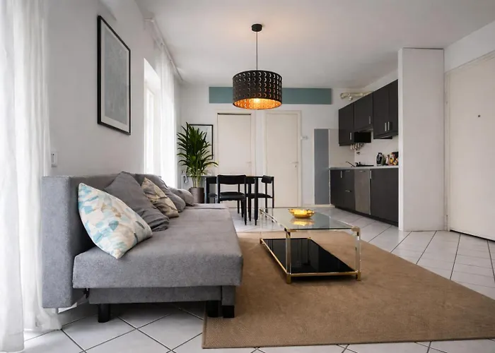 Urban Flat Melzo * 밀라노