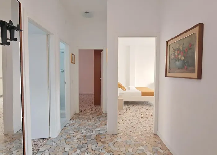 Nora House *
