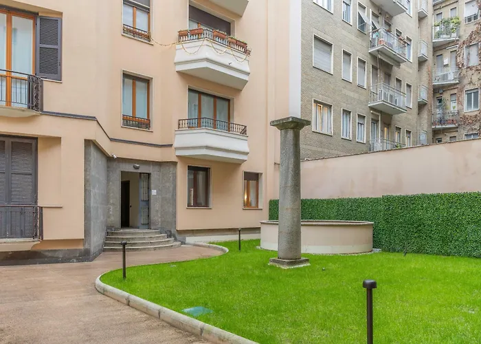 Cenacolo, Corso Magenta, Milan's Historic Center Apartment Milan