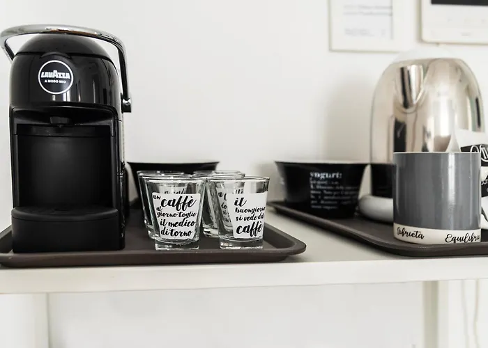 Apartman Youhosty - Falcone 7 Milánó