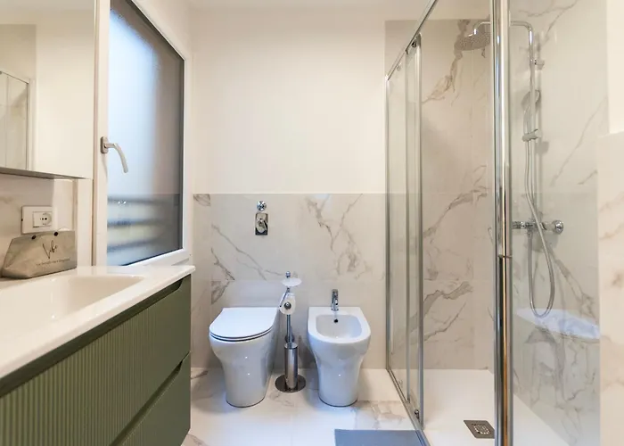 Youhosty - Porta Romana 51 *