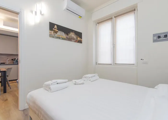 I-host - Modern Citylife Bovisa דירה