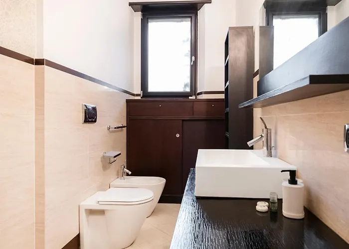 Easylife - - Lovanio 10 - Brera *