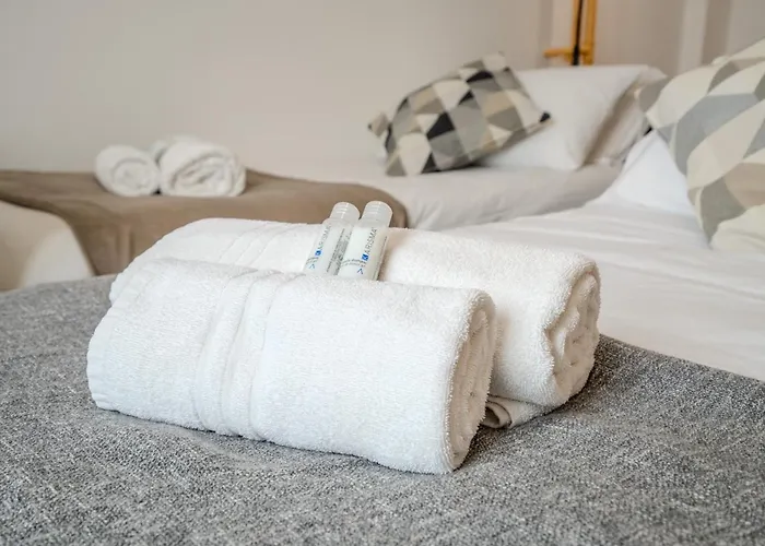 Guesthost - Relaxing Wooden 밀라노