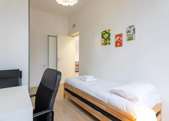 Bartolini Modern 2 Bedrooms By Halldis 아파트 밀라노