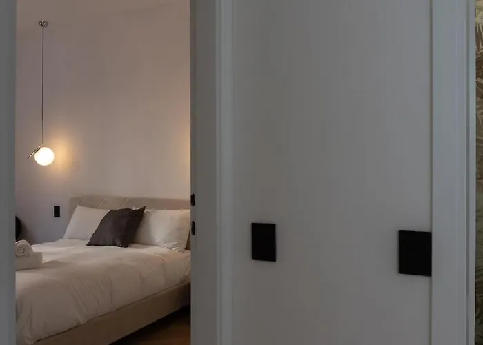 M11 Isola Apt, M3 Duomo Brera Eleganza E Comfort Daire