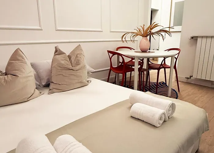 Callmehome - Navigli - Authentic Milanese Appartement