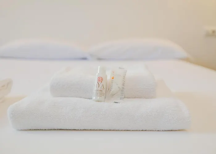 Modern One-bedroom With Terrace - Naviglio Martesana * Milan