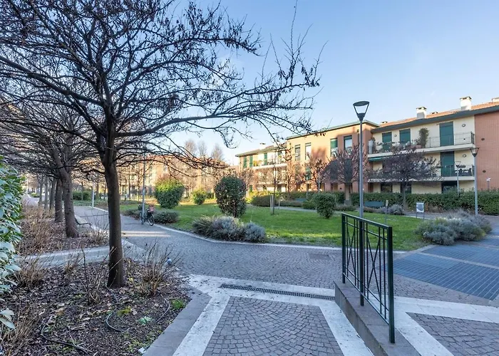 Super Navigli Milano! Μιλάνο