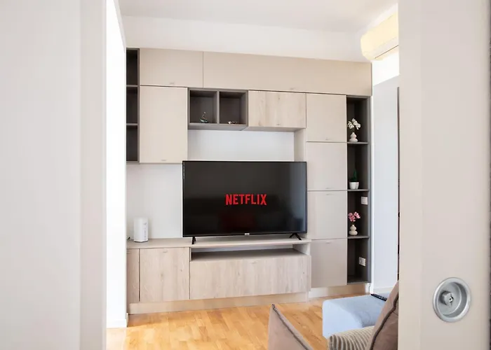 Garibaldi Apt-milan Moscova District-cozy&central 밀라노